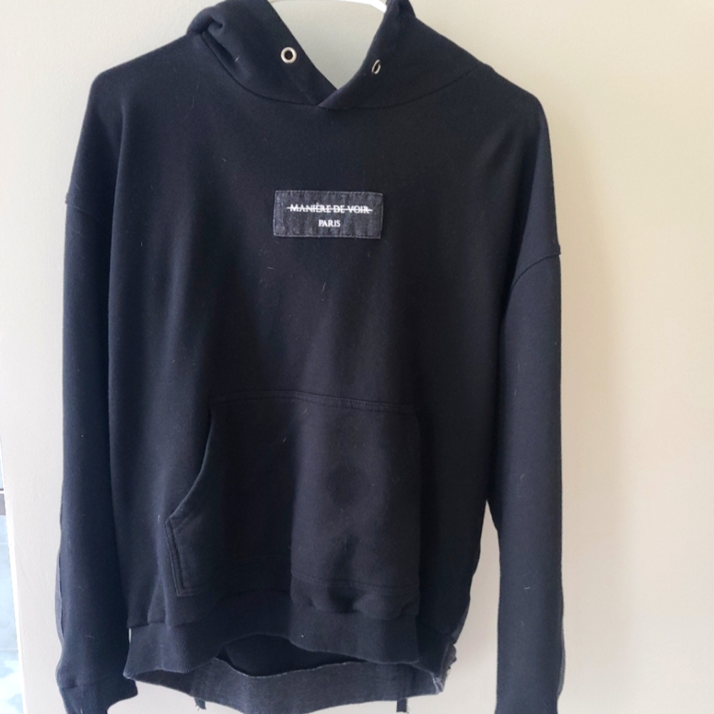 Embroidered sweatshirt maniere de voir